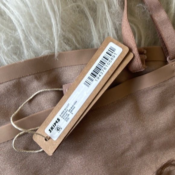 Sienna size small sheer bralette SKIMS - Picture 4 of 4